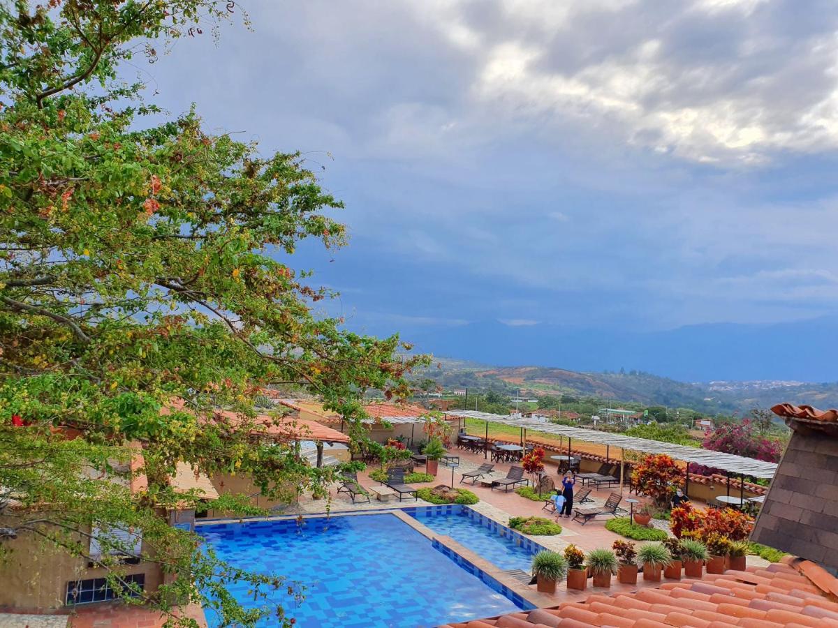 Hotel Terra บาริชารา ภายนอก รูปภาพ